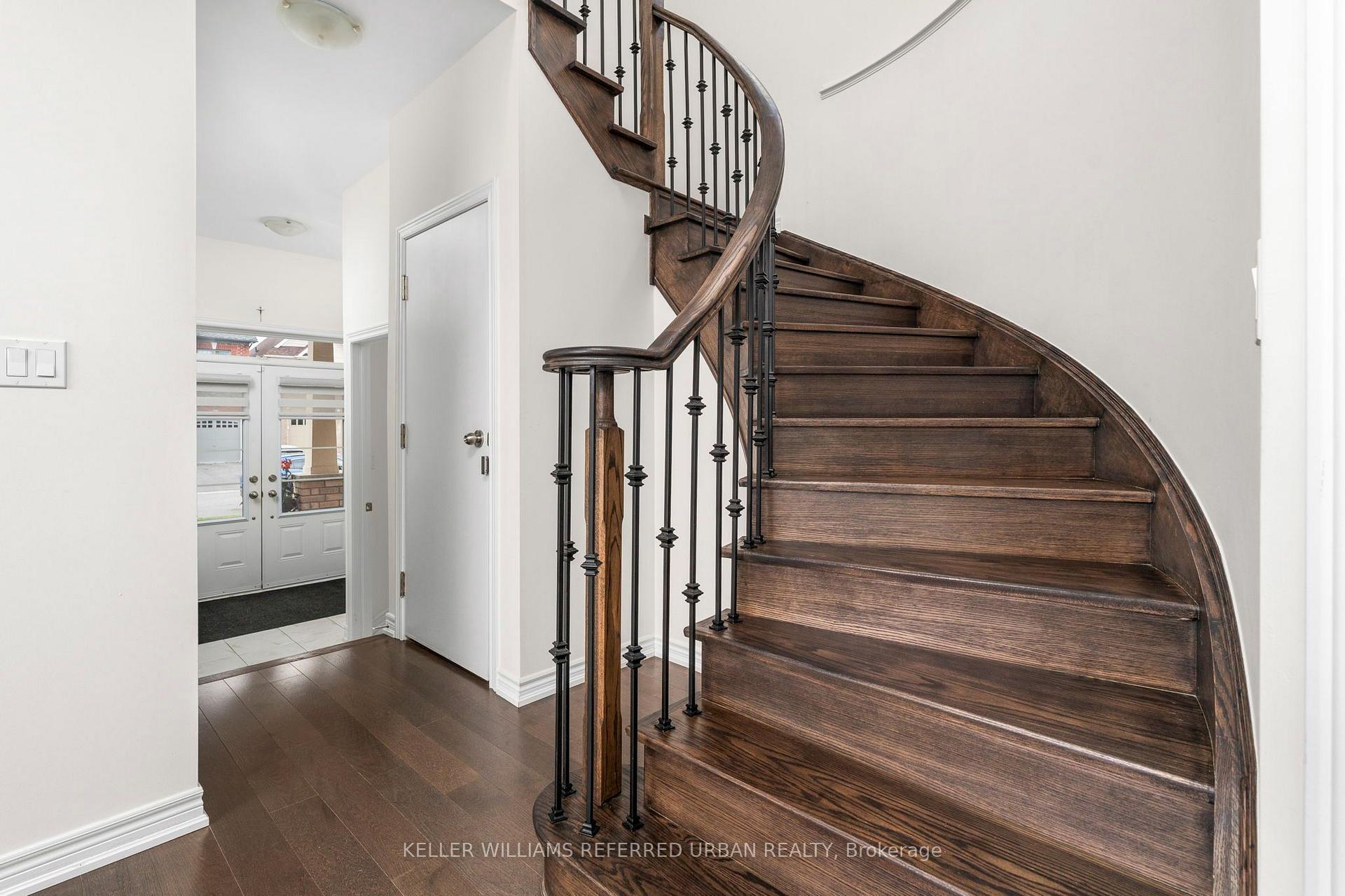 Photo 12 of Unit Upper, 2523 Orchestrate Drive, Oshawa, Windfields — HOMEH