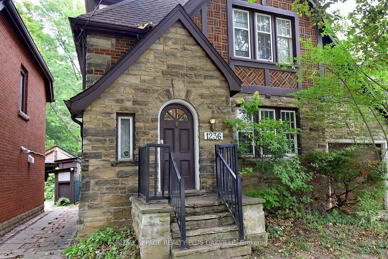 Photo 4 of 1236 King Street W, Hamilton, Westdale — HOMEH