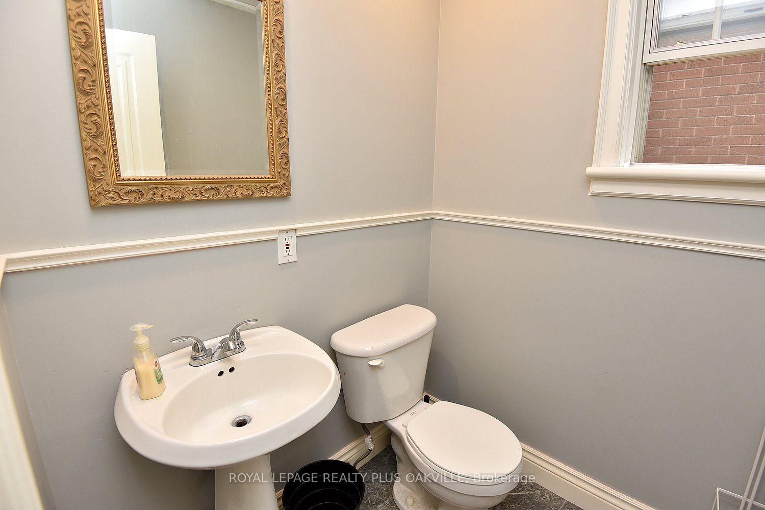 Photo 17 of 1236 King Street W, Hamilton, Westdale — HOMEH