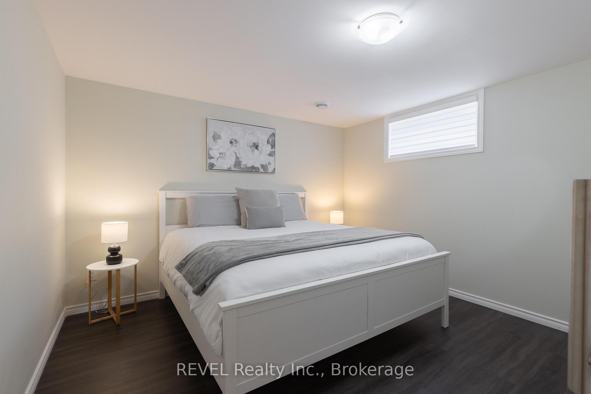 Photo 33 of 7819 Pender Street, Niagara Falls, Oldfield — HOMEH