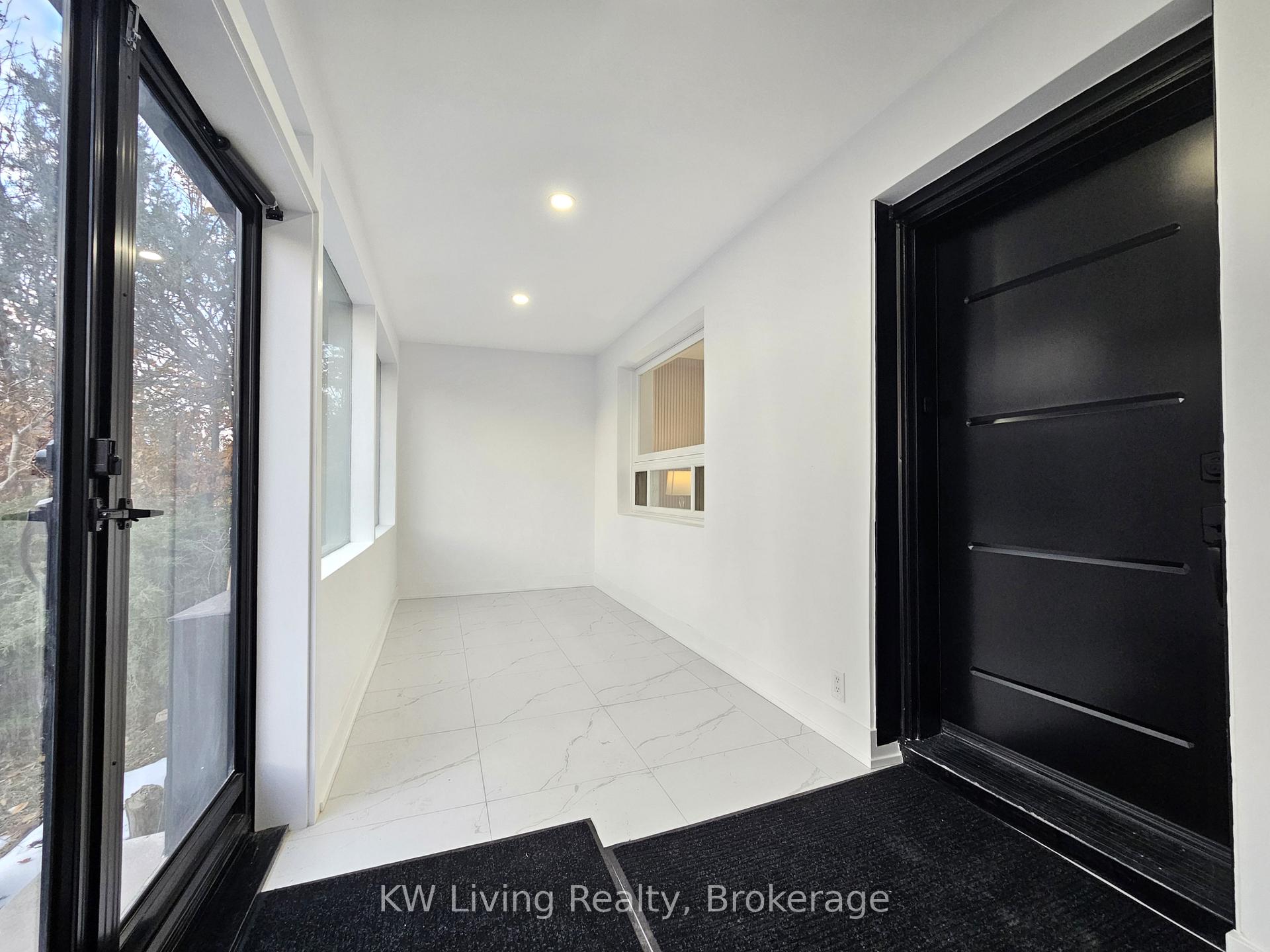 Photo 20 of 113 Humbercrest Boulevard, Toronto, Lambton Baby Point — HOMEH