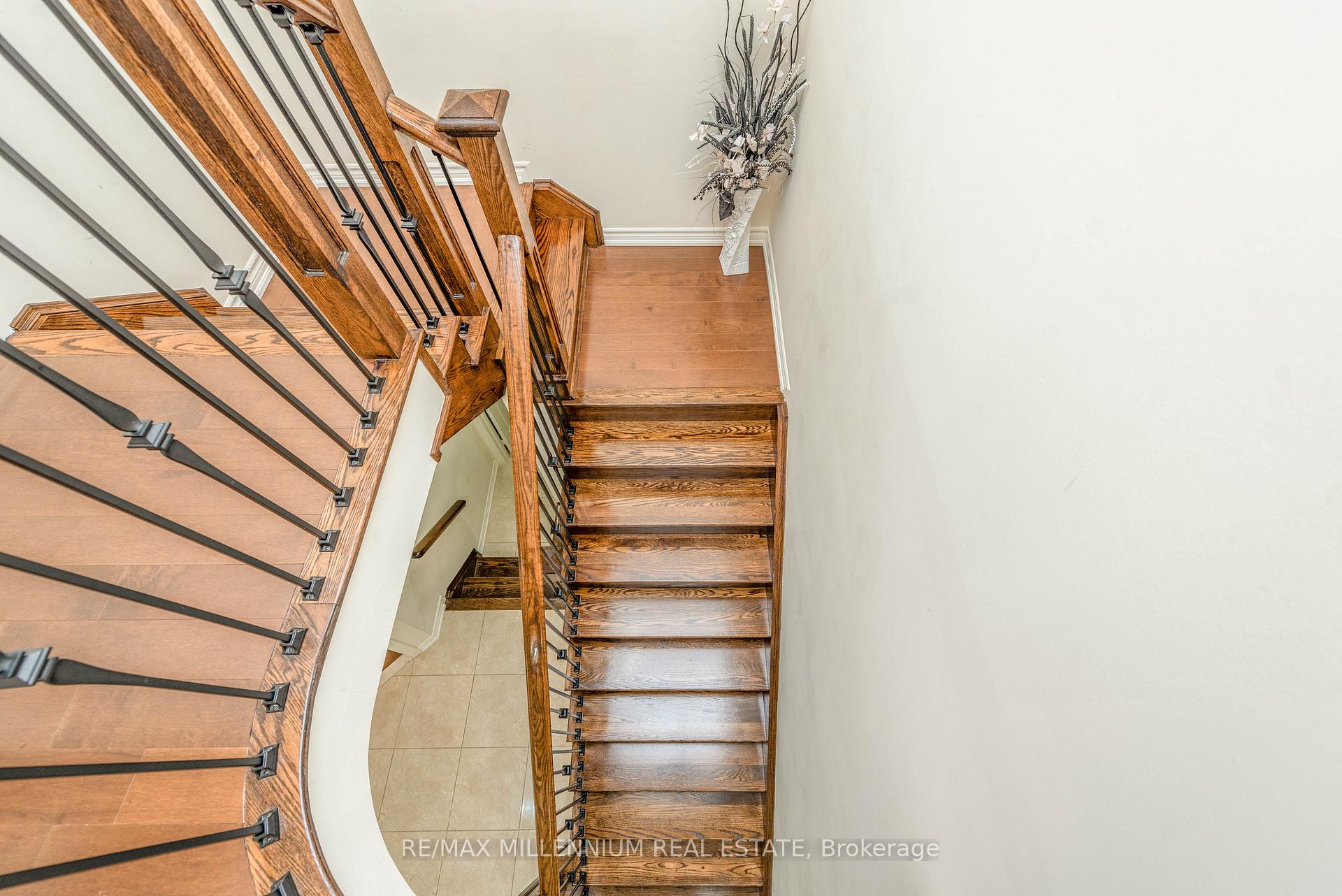 Photo 20 of 12 Elderbridge Road, Brampton, Toronto Gore Rural Estate — HOMEH