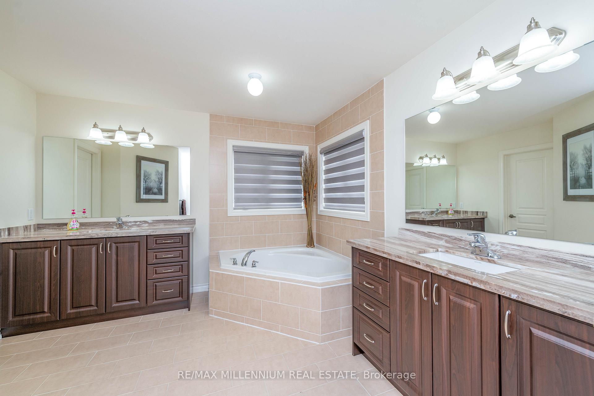 Photo 23 of 12 Elderbridge Road, Brampton, Toronto Gore Rural Estate — HOMEH