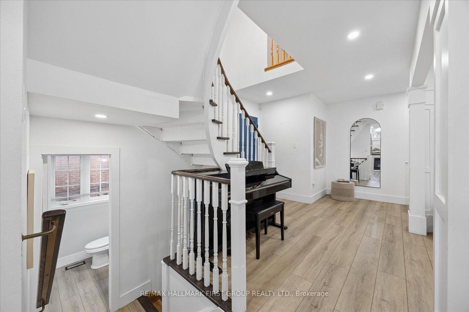 Photo 13 of 23 Telegraph Drive, Whitby, Williamsburg — HOMEH