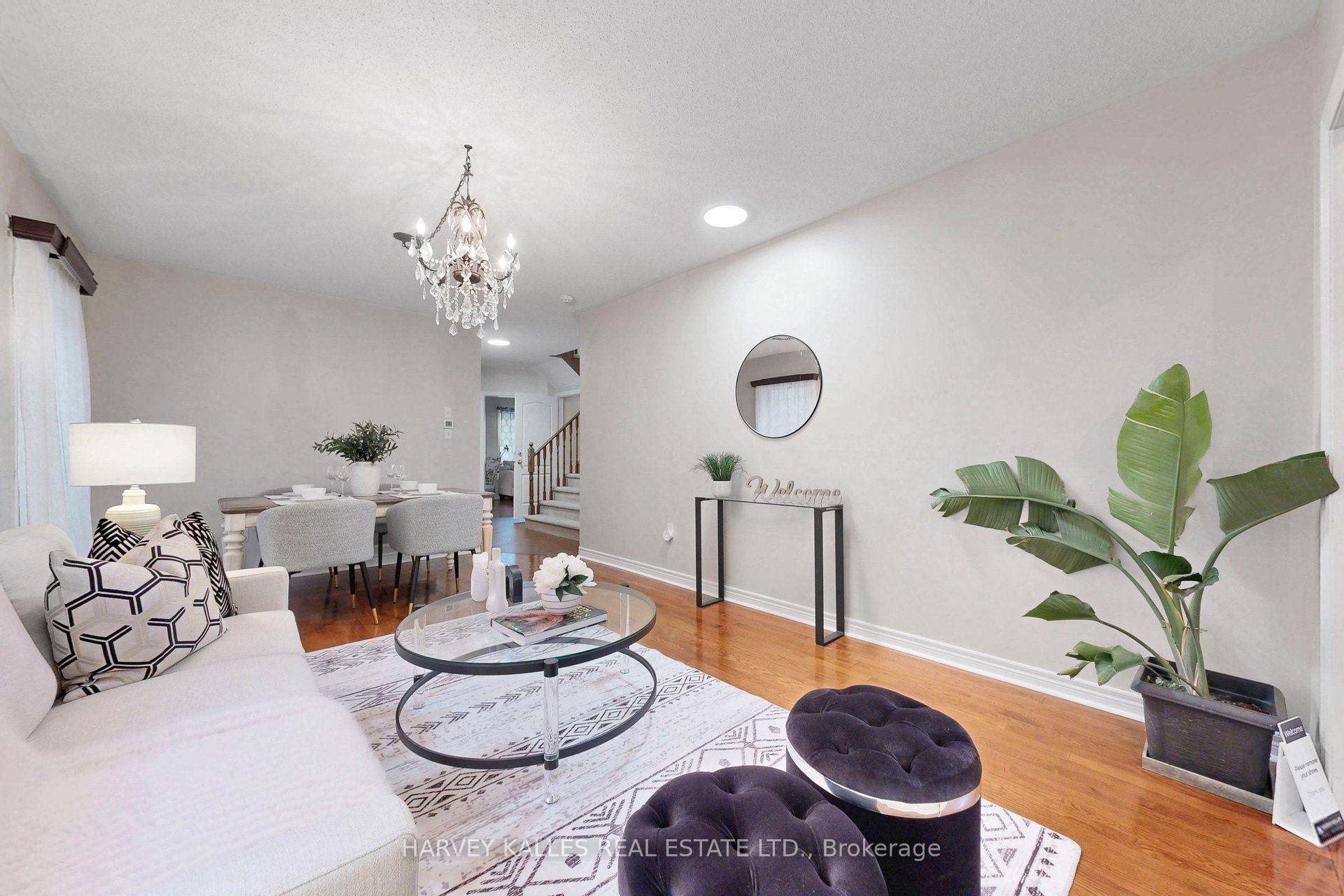 Photo 5 of 314 Dowson Loop, Newmarket, Woodland Hill — HOMEH