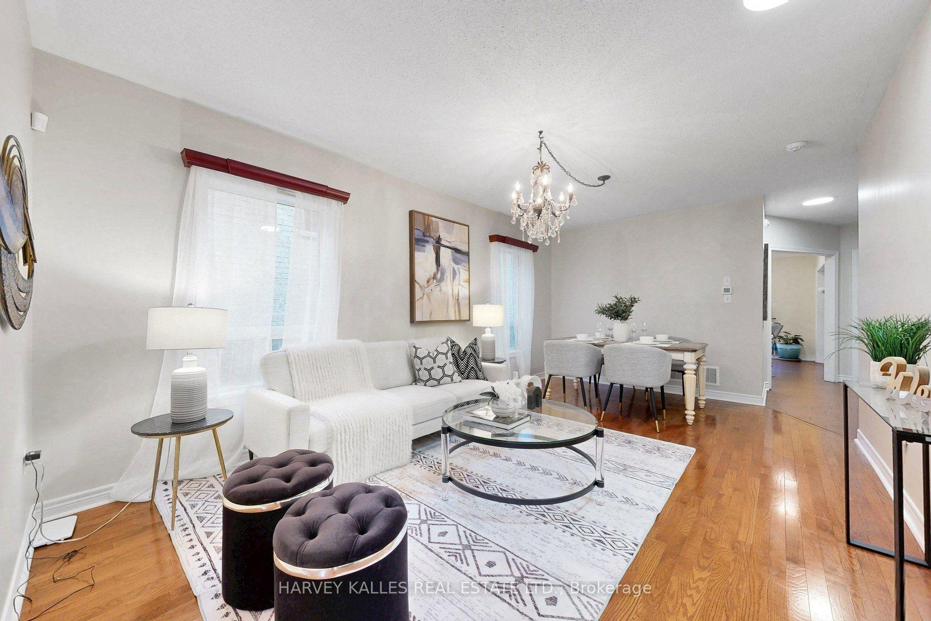 Photo 4 of 314 Dowson Loop, Newmarket, Woodland Hill — HOMEH