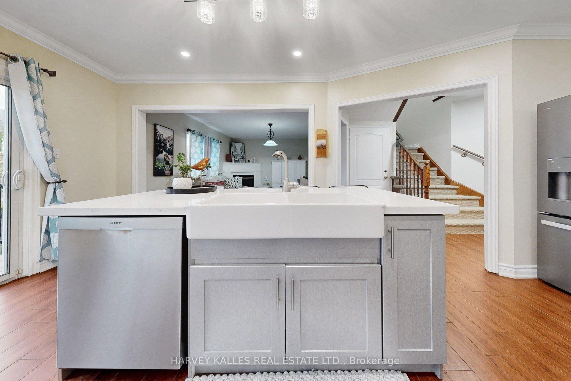 Photo 13 of 314 Dowson Loop, Newmarket, Woodland Hill — HOMEH