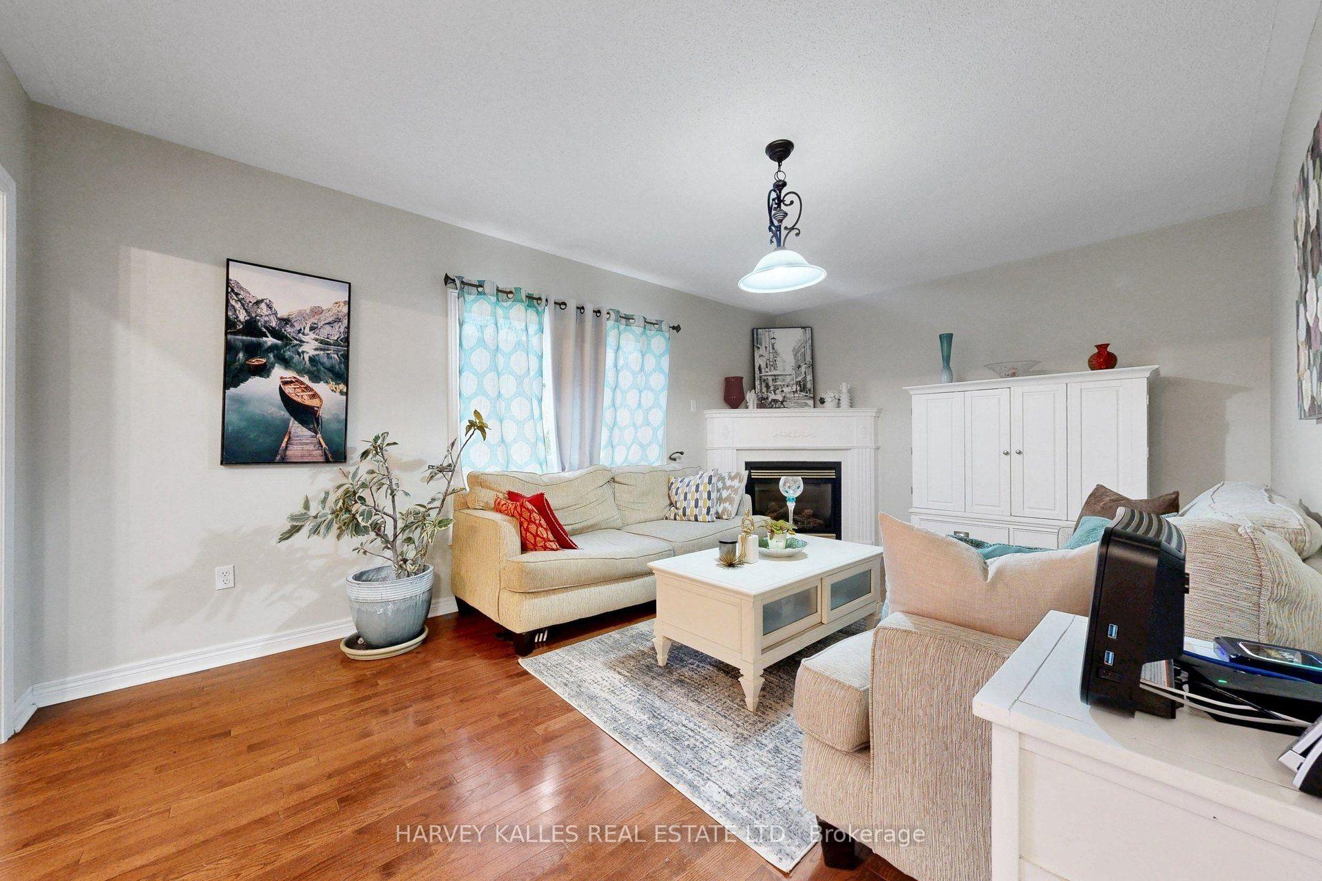 Photo 16 of 314 Dowson Loop, Newmarket, Woodland Hill — HOMEH