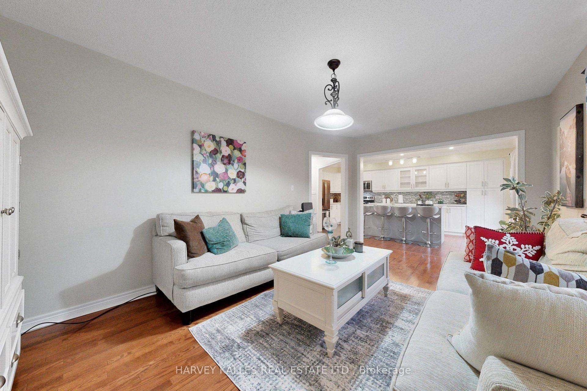 Photo 17 of 314 Dowson Loop, Newmarket, Woodland Hill — HOMEH