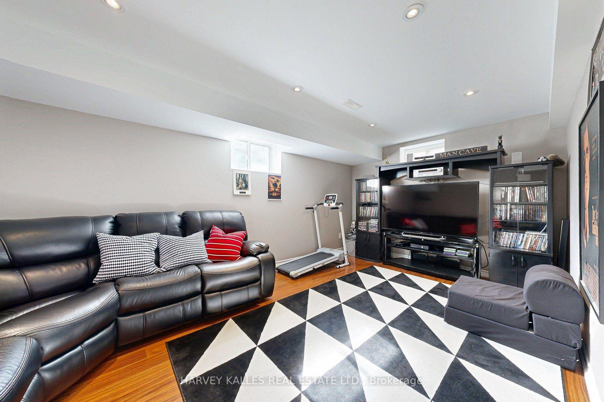 Photo 40 of 314 Dowson Loop, Newmarket, Woodland Hill — HOMEH