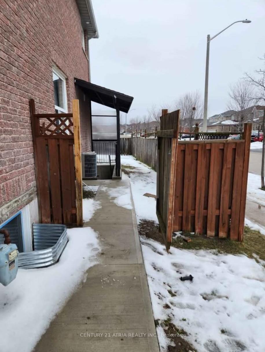 Photo 2 of 148 Dean Avenue, Barrie, Painswick South — HOMEH
