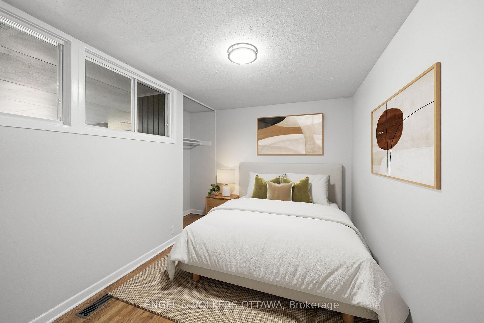 Photo 27 of 50 Solva Drive, Ottawa, Crystal Beach — HOMEH