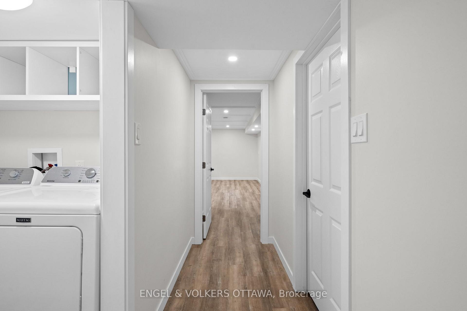Photo 34 of 50 Solva Drive, Ottawa, Crystal Beach — HOMEH
