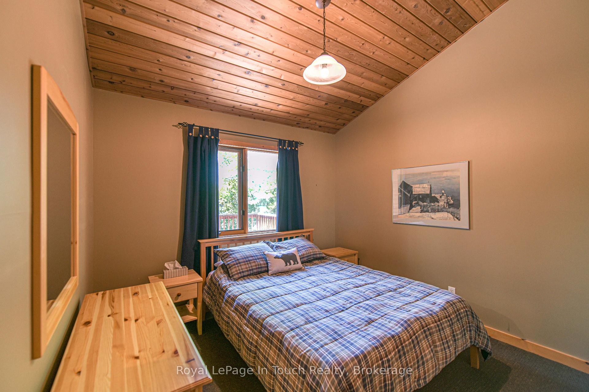Photo 19 of 96 Millard Drive, Georgian Bay, Baxter — HOMEH
