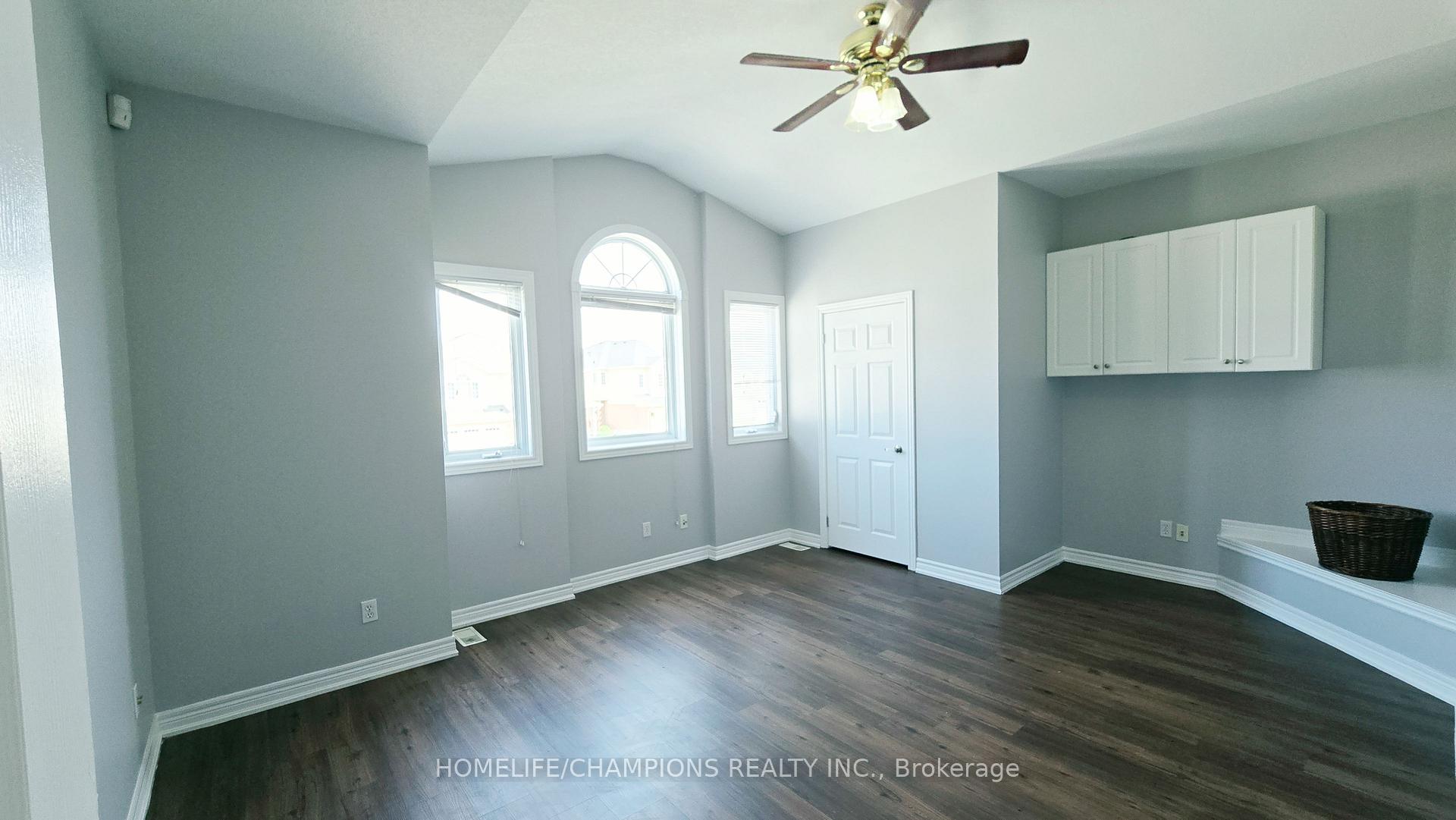 Photo 32 of 159 Snowdrop Crescent, Kitchener, Larentian West — HOMEH