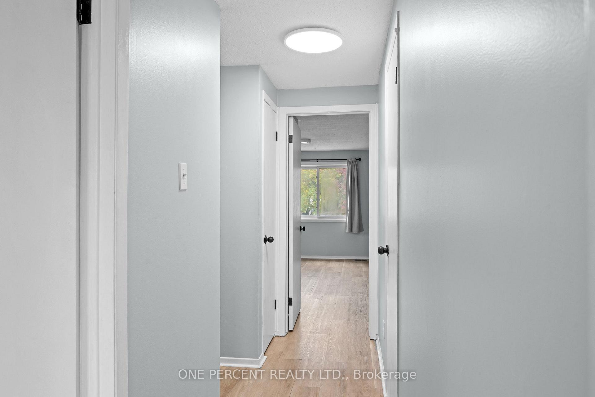 Photo 24 of 1599 Cheevers Crescent, Ottawa, Fallingbrook/Pineridge — HOMEH