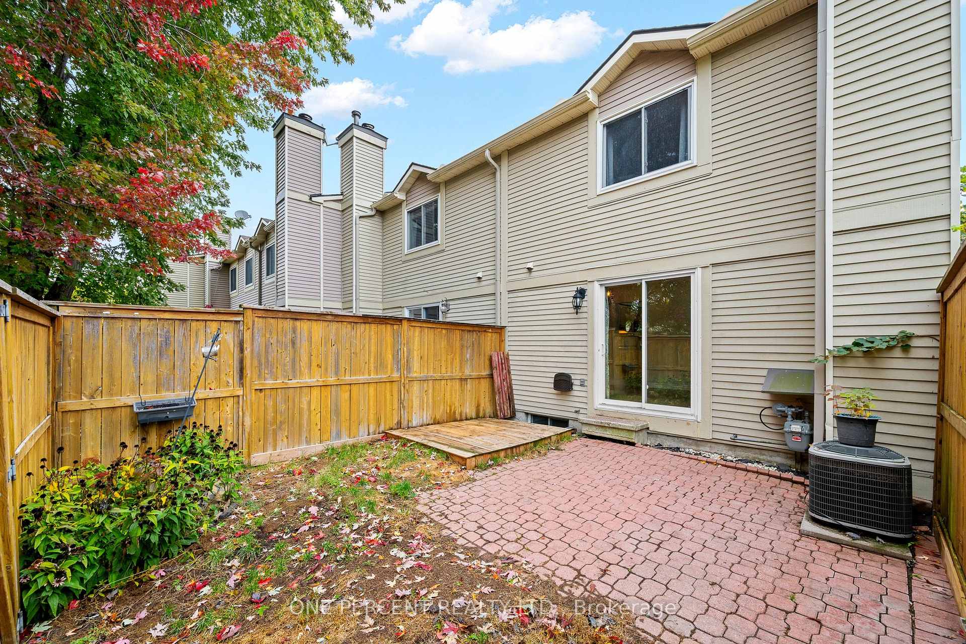 Photo 36 of 1599 Cheevers Crescent, Ottawa, Fallingbrook/Pineridge — HOMEH