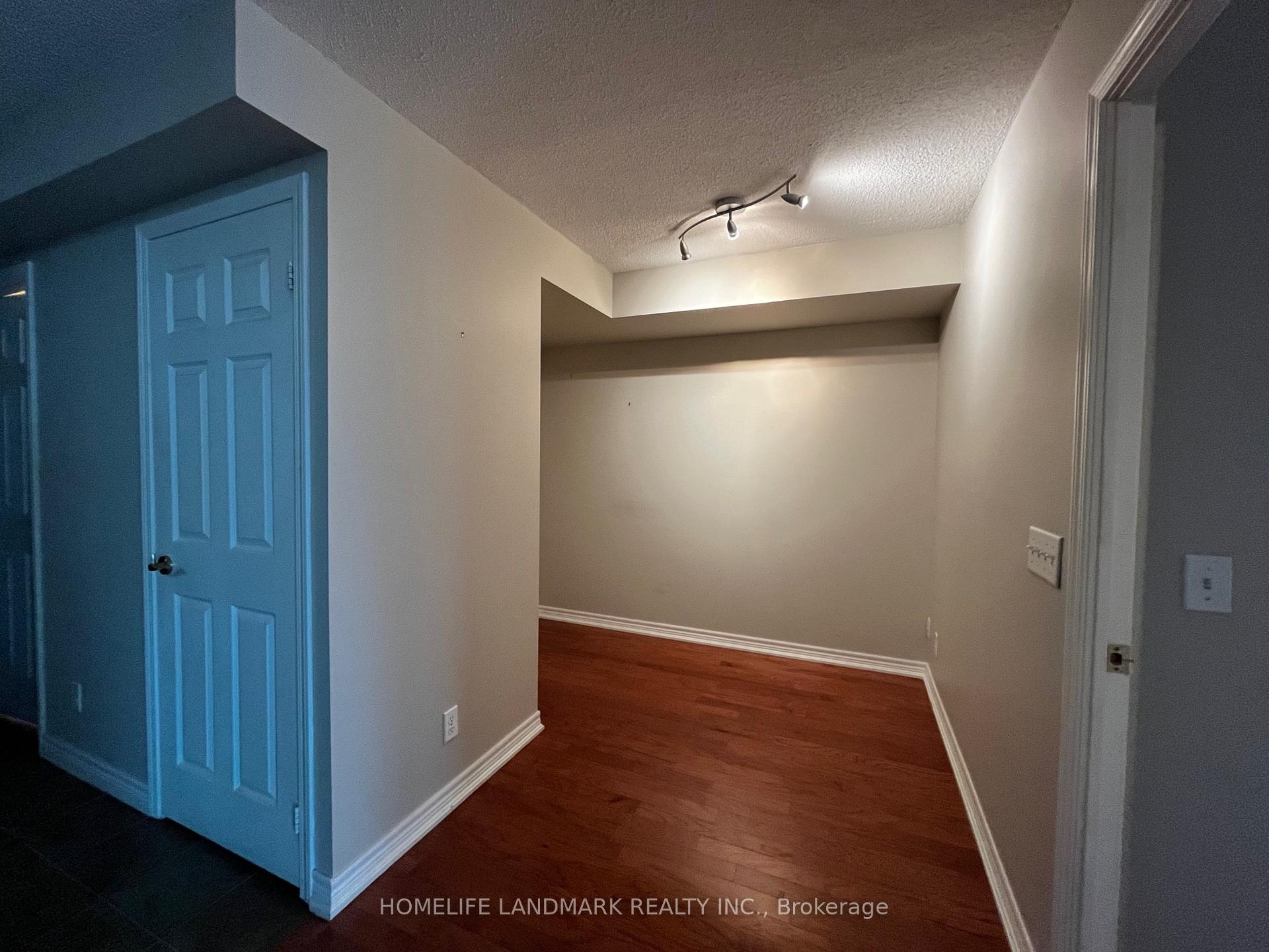 Photo 5 of Unit 1708, 30 Grand Trunk Crescent, Toronto, Waterfront Communities — HOMEH