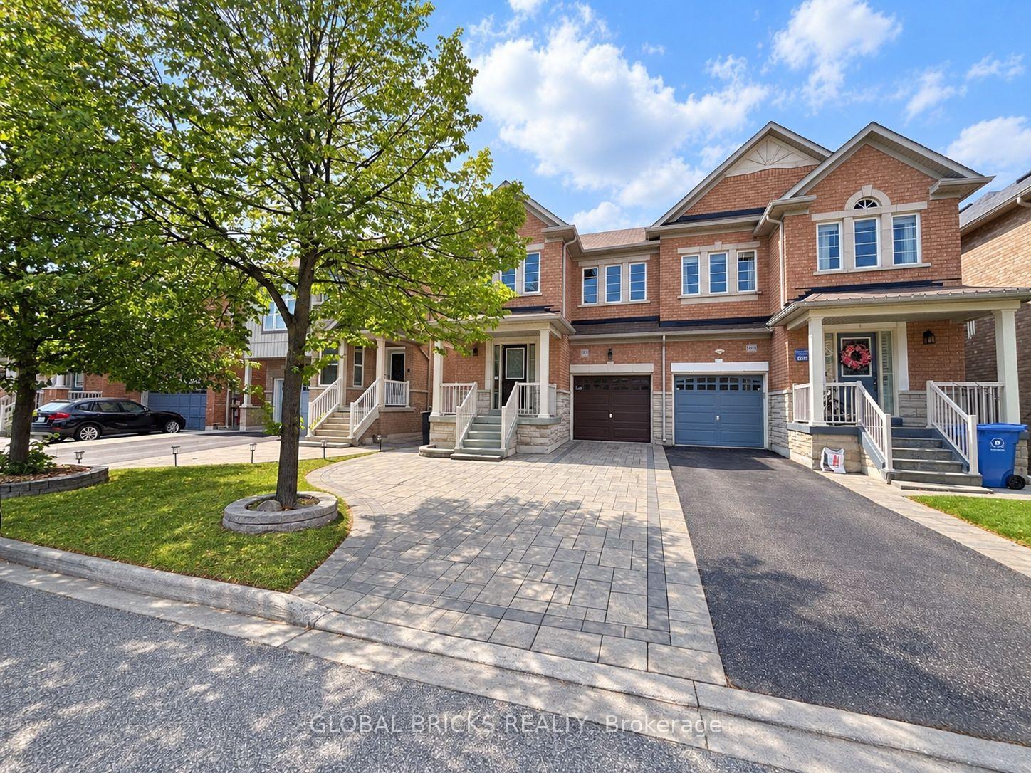 Photo 1 of 107 Win Timbers Crescent, Whitchurch-Stouffville, Stouffville — HOMEH