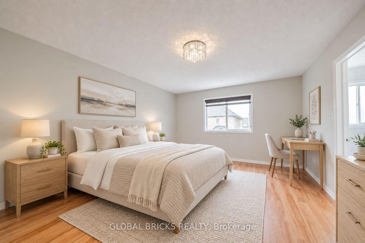 Photo 15 of 107 Win Timbers Crescent, Whitchurch-Stouffville, Stouffville — HOMEH