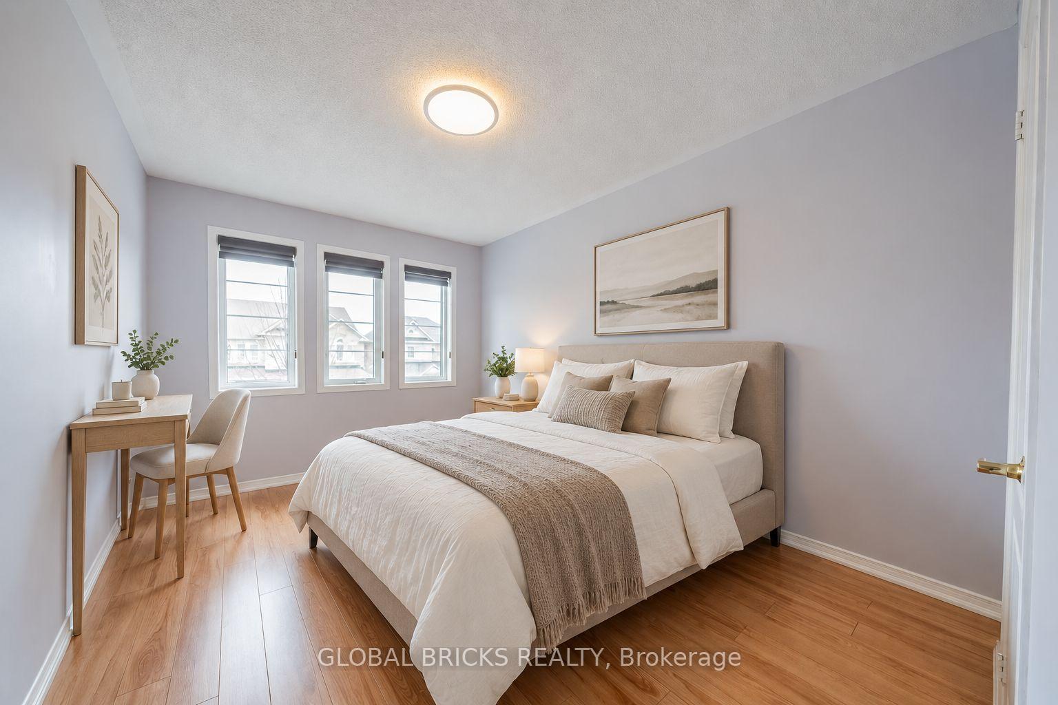 Photo 24 of 107 Win Timbers Crescent, Whitchurch-Stouffville, Stouffville — HOMEH