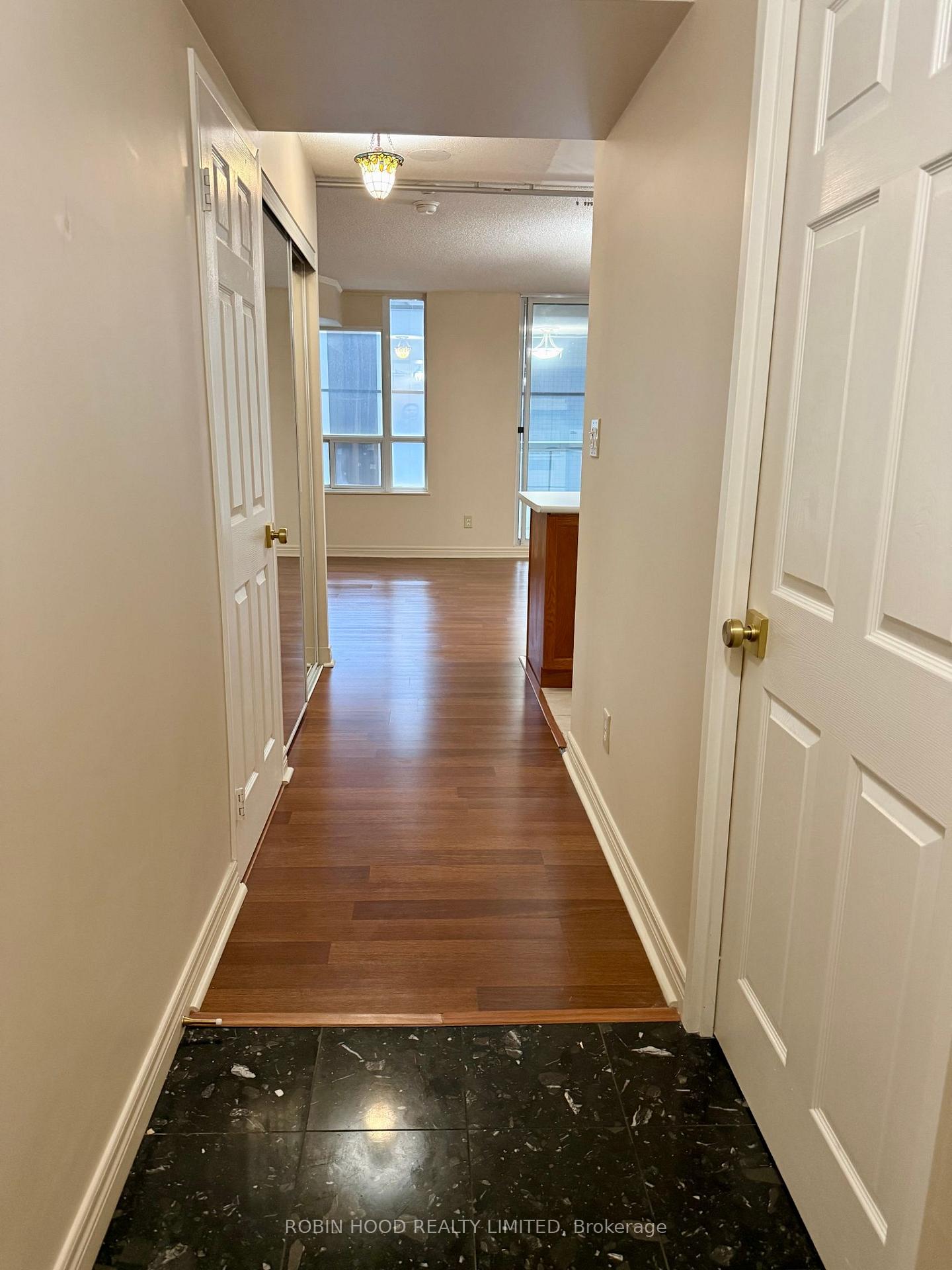 Photo 13 of Unit 701, 43 Eglinton Avenue E, Toronto, Mount Pleasant West — HOMEH