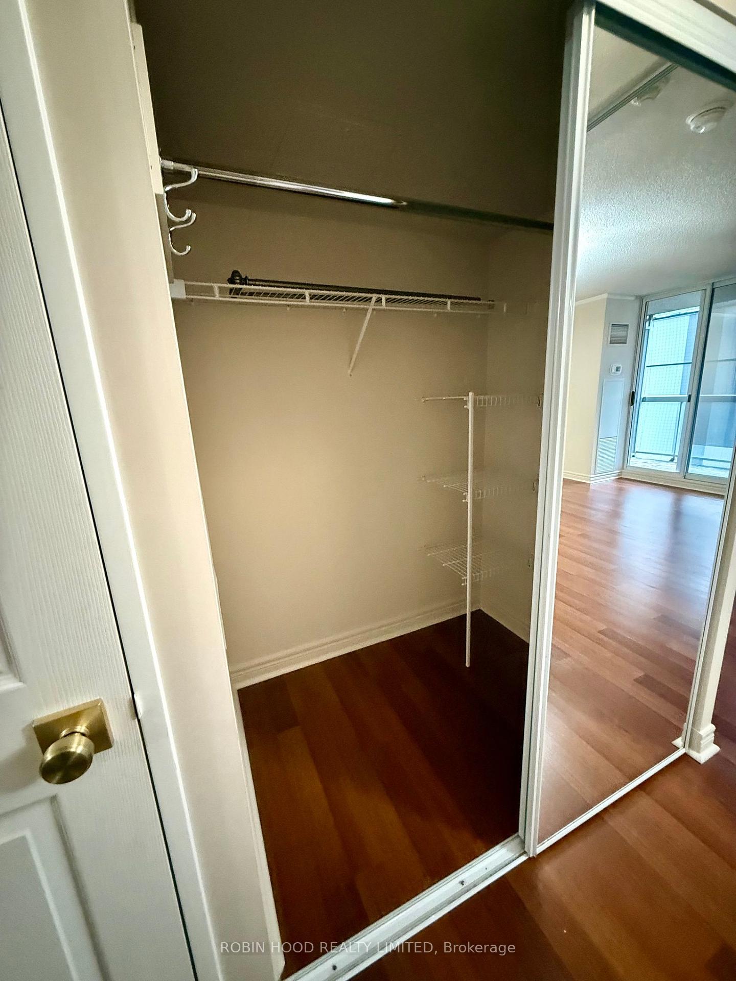 Photo 17 of Unit 701, 43 Eglinton Avenue E, Toronto, Mount Pleasant West — HOMEH