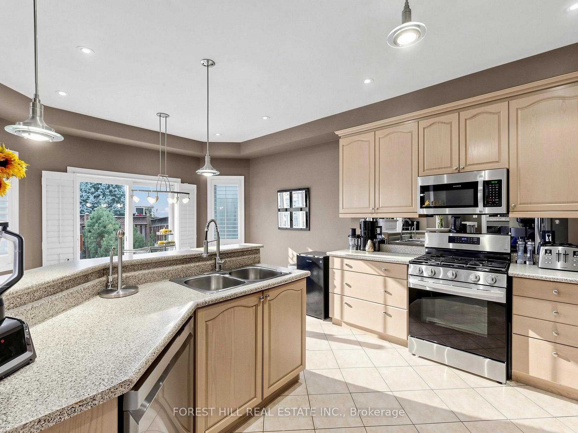 Photo 14 of 3473 Aquinas Avenue, Mississauga, Churchill Meadows — HOMEH