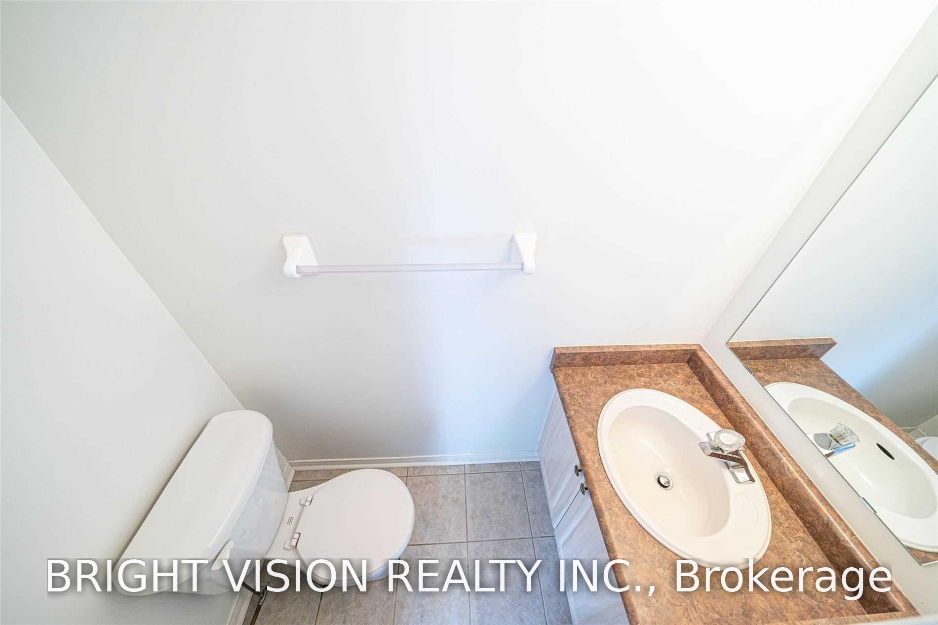 Photo 11 of 1543 Hummingbird Court, Pickering, Highbush — HOMEH