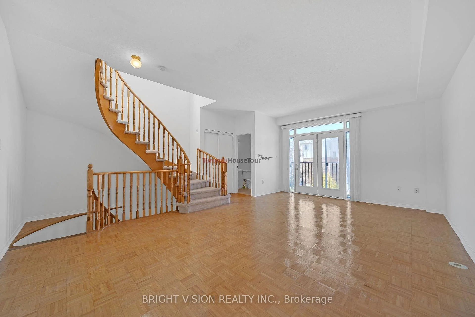 Photo 24 of 1543 Hummingbird Court, Pickering, Highbush — HOMEH