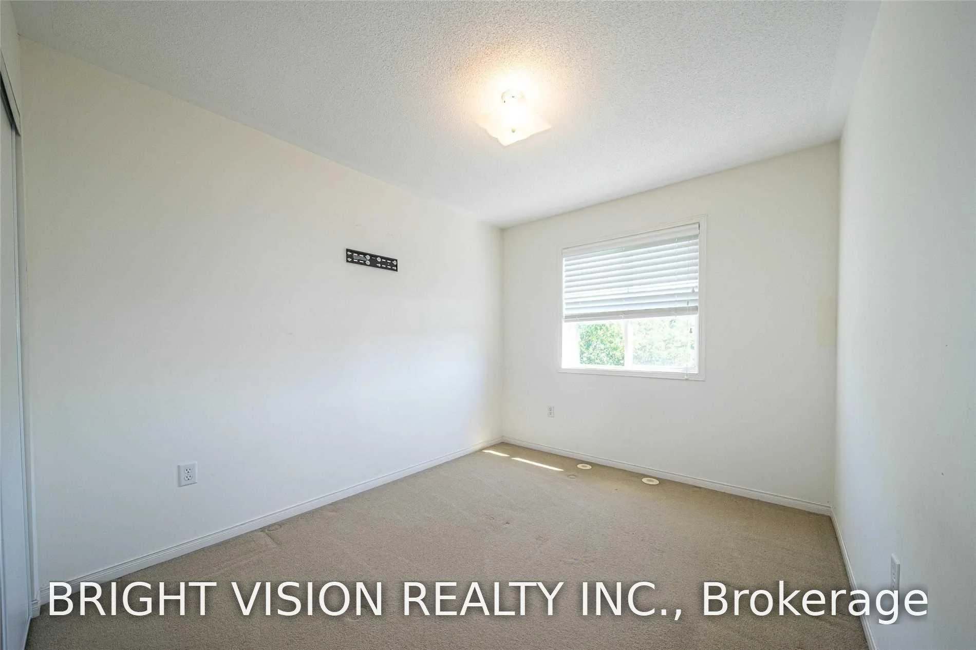 Photo 42 of 1543 Hummingbird Court, Pickering, Highbush — HOMEH