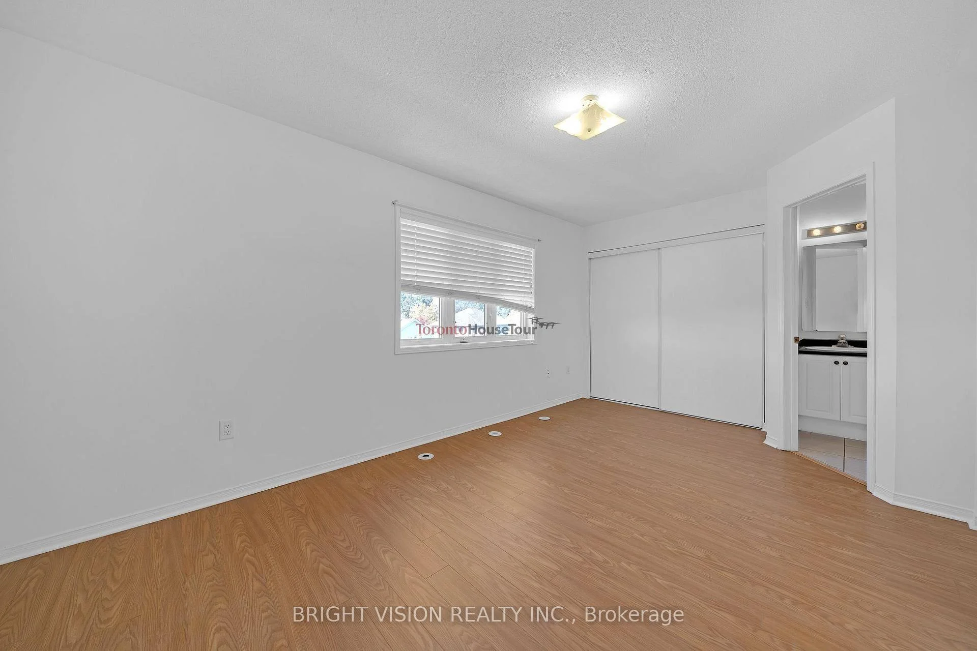 Photo 49 of 1543 Hummingbird Court, Pickering, Highbush — HOMEH