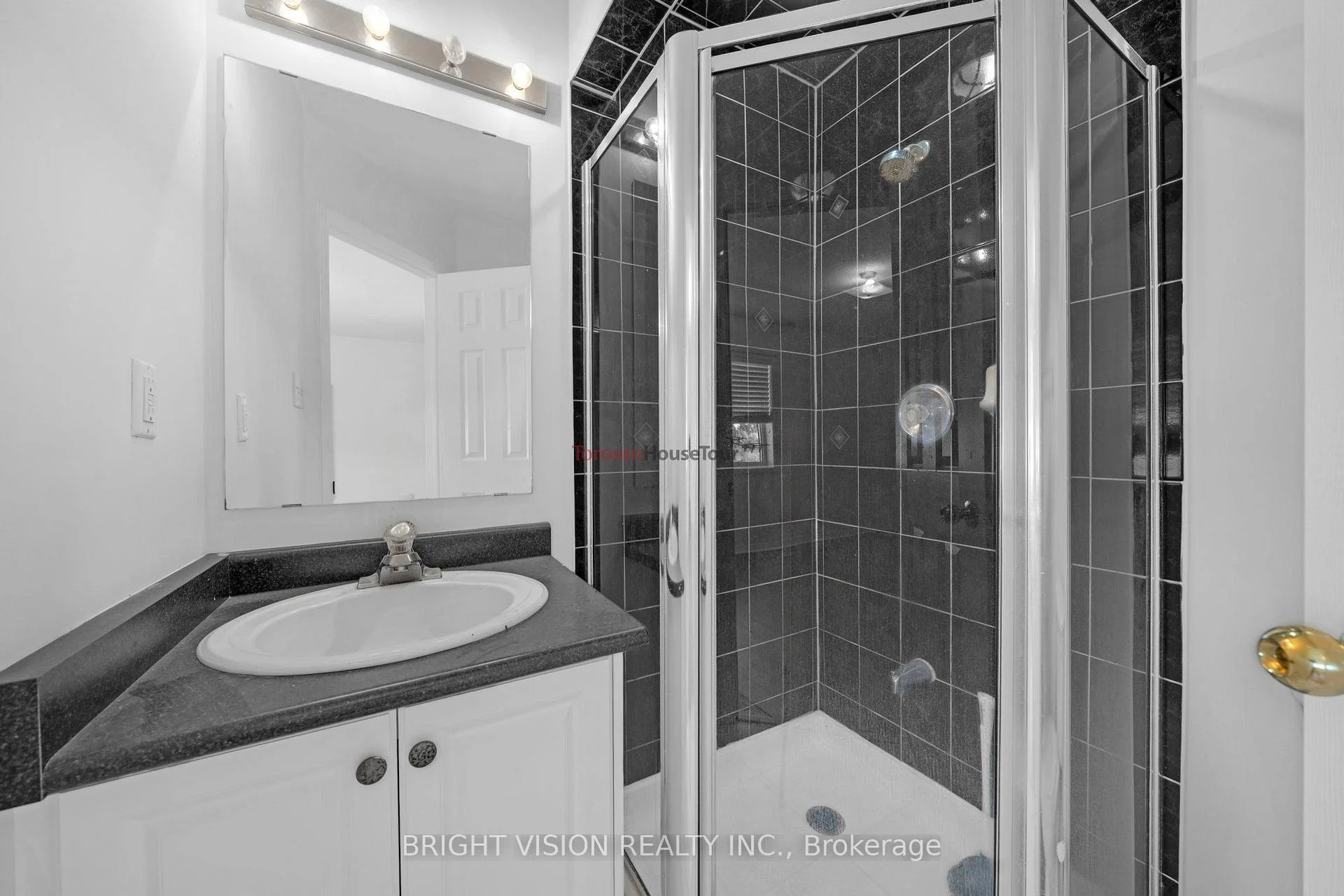 Photo 51 of 1543 Hummingbird Court, Pickering, Highbush — HOMEH
