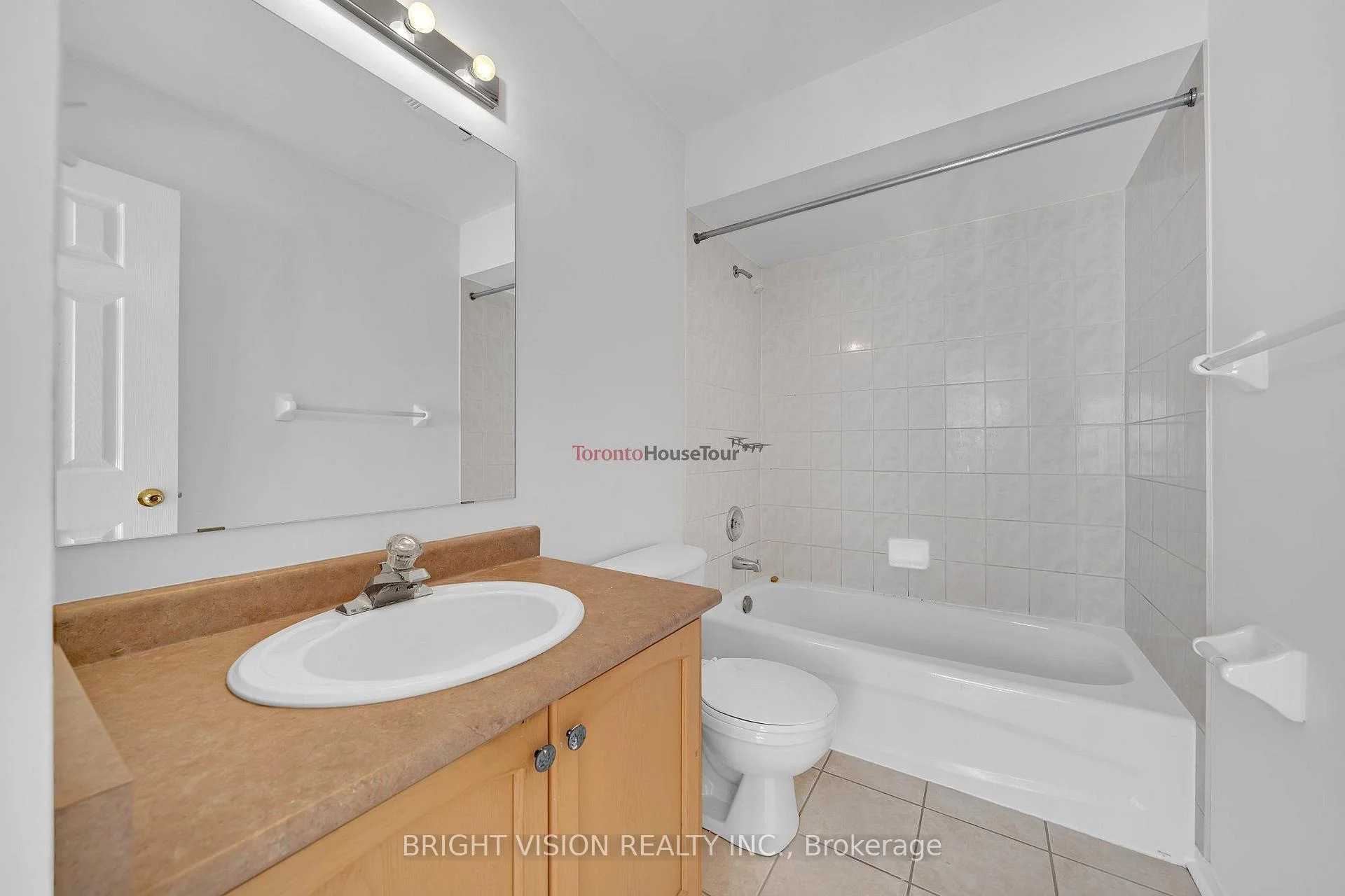Photo 55 of 1543 Hummingbird Court, Pickering, Highbush — HOMEH