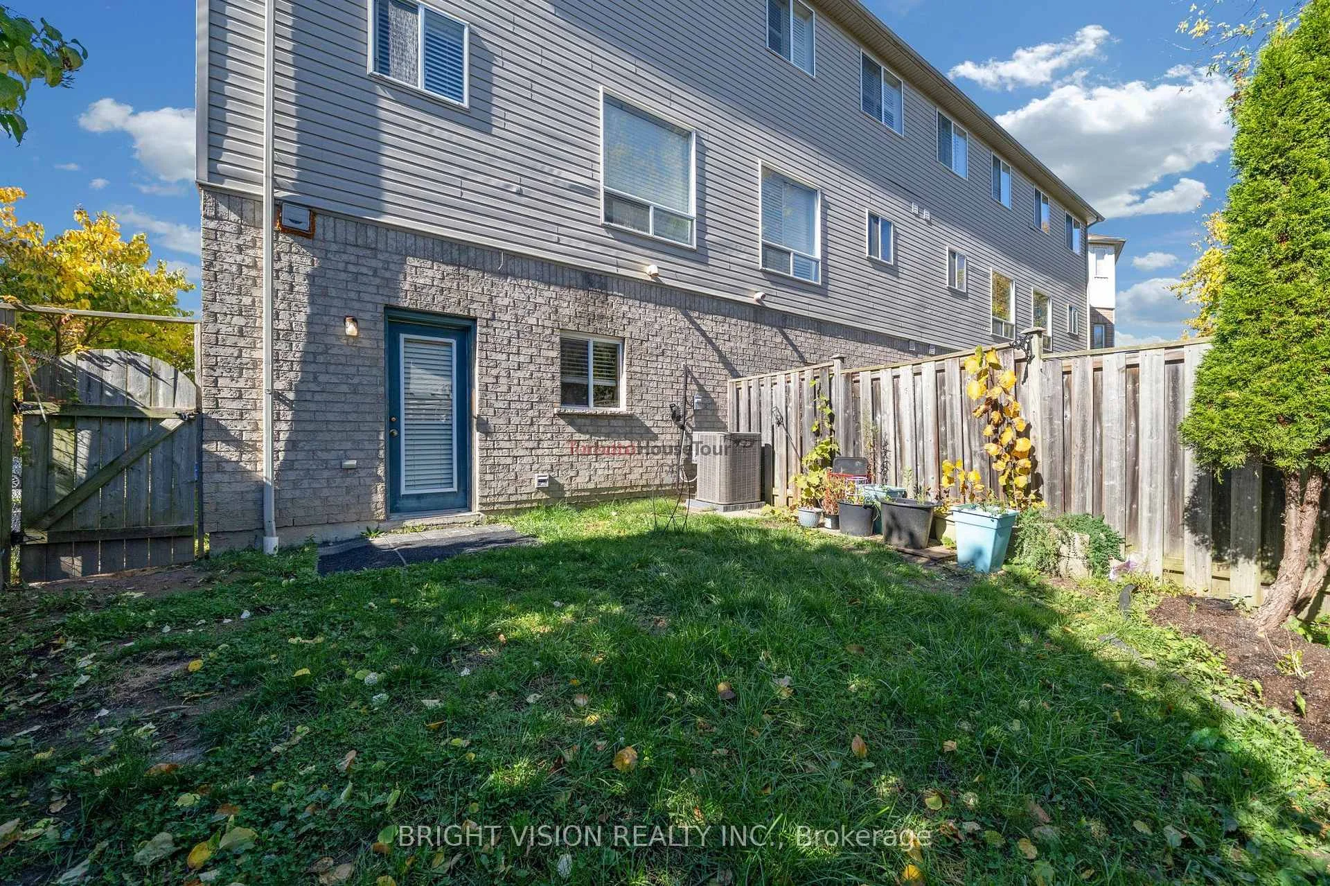 Photo 60 of 1543 Hummingbird Court, Pickering, Highbush — HOMEH