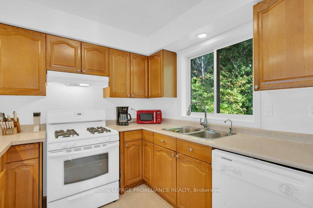 Photo 11 of 1018C Leisure Lane, Frontenac, Frontenac North — HOMEH