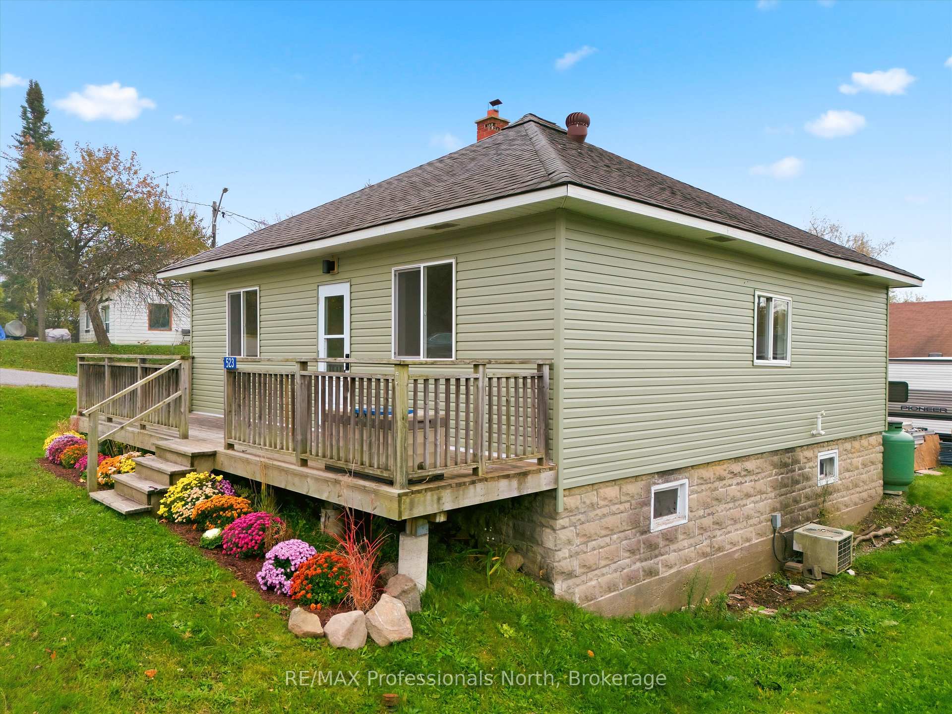 Photo 17 of 523 High Street, Georgian Bay, Freeman — HOMEH