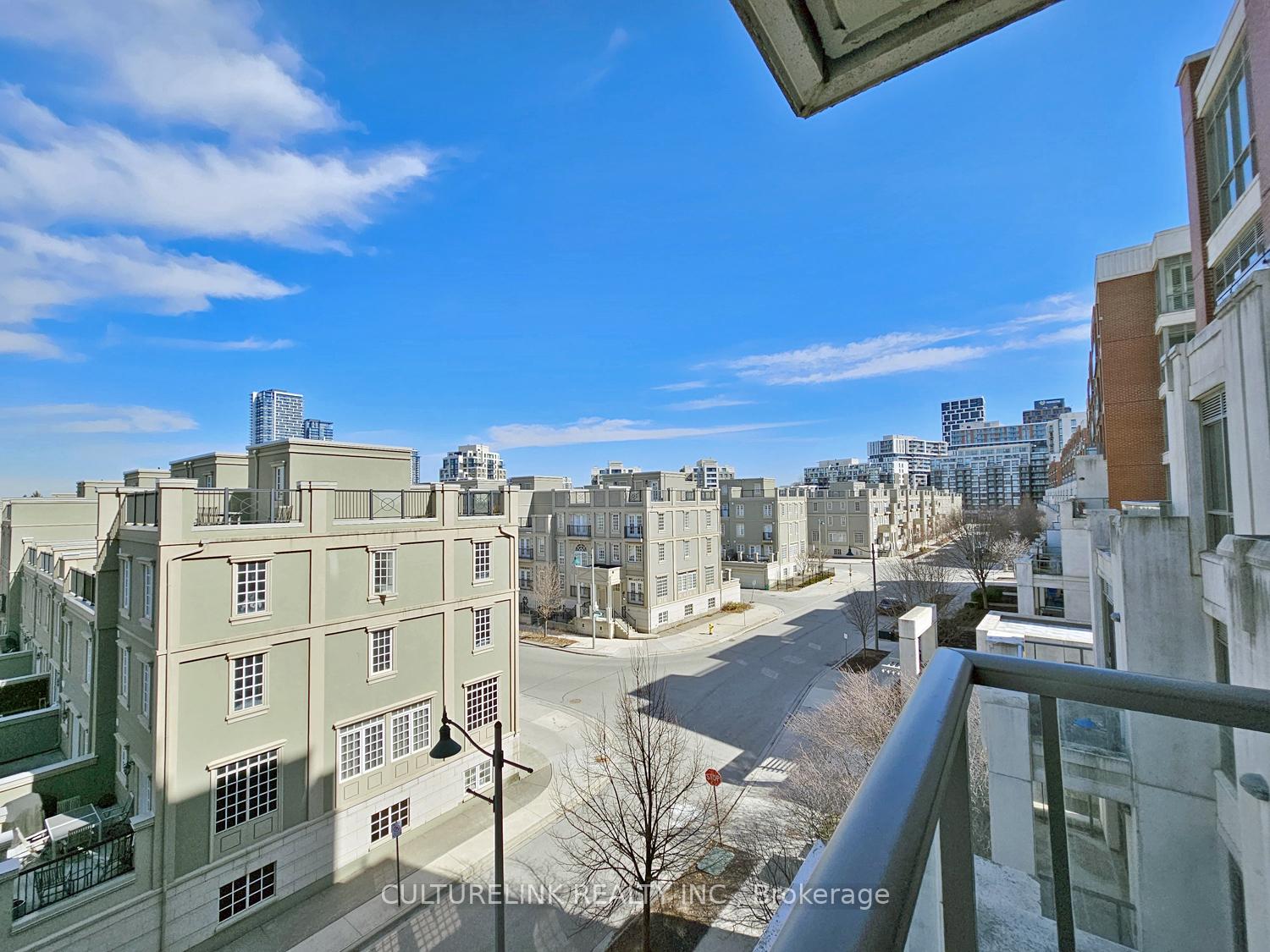 Photo 2 of Unit 401, 1 Upper Duke Crescent, Markham, Unionville — HOMEH
