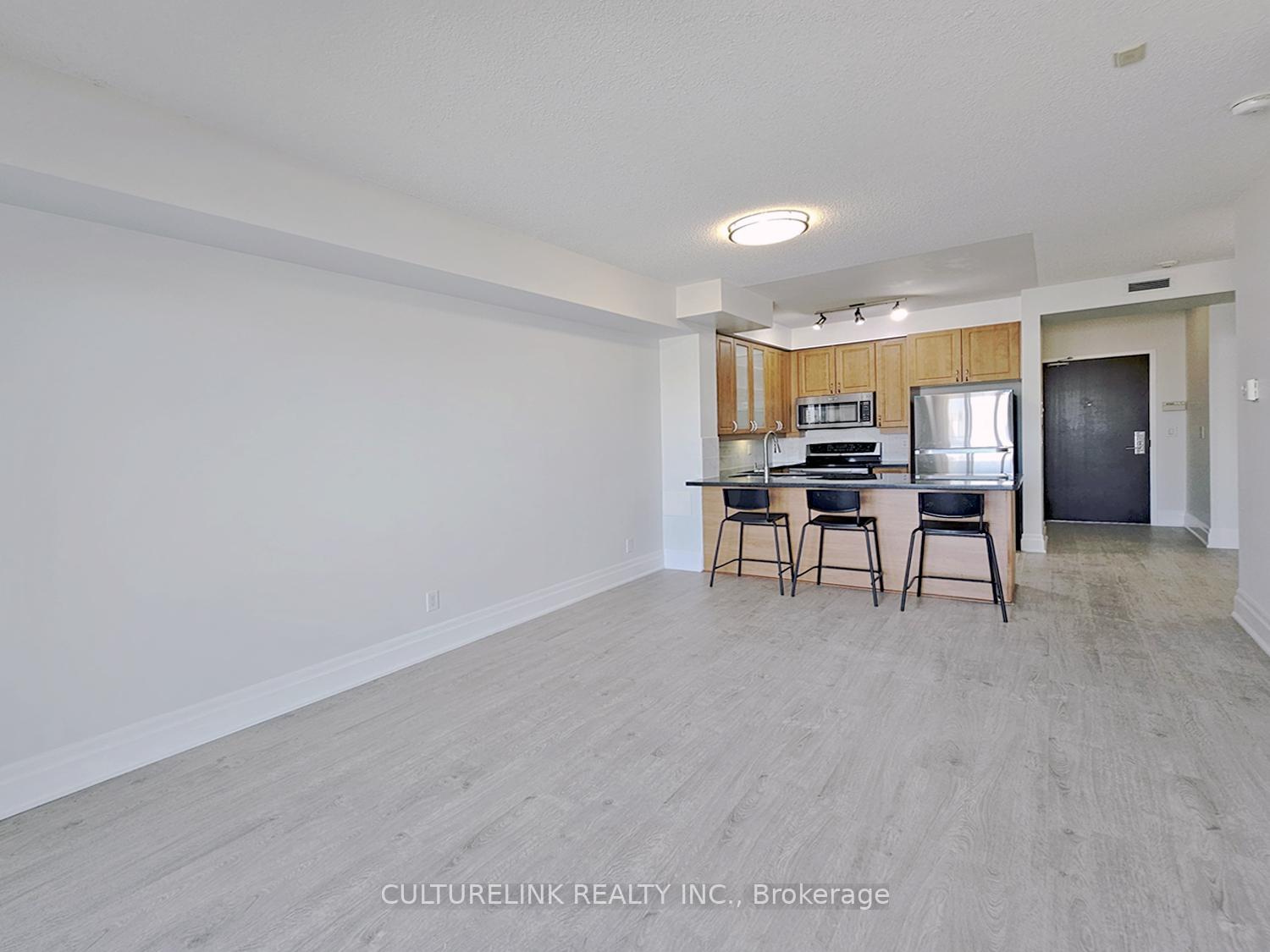 Photo 9 of Unit 401, 1 Upper Duke Crescent, Markham, Unionville — HOMEH