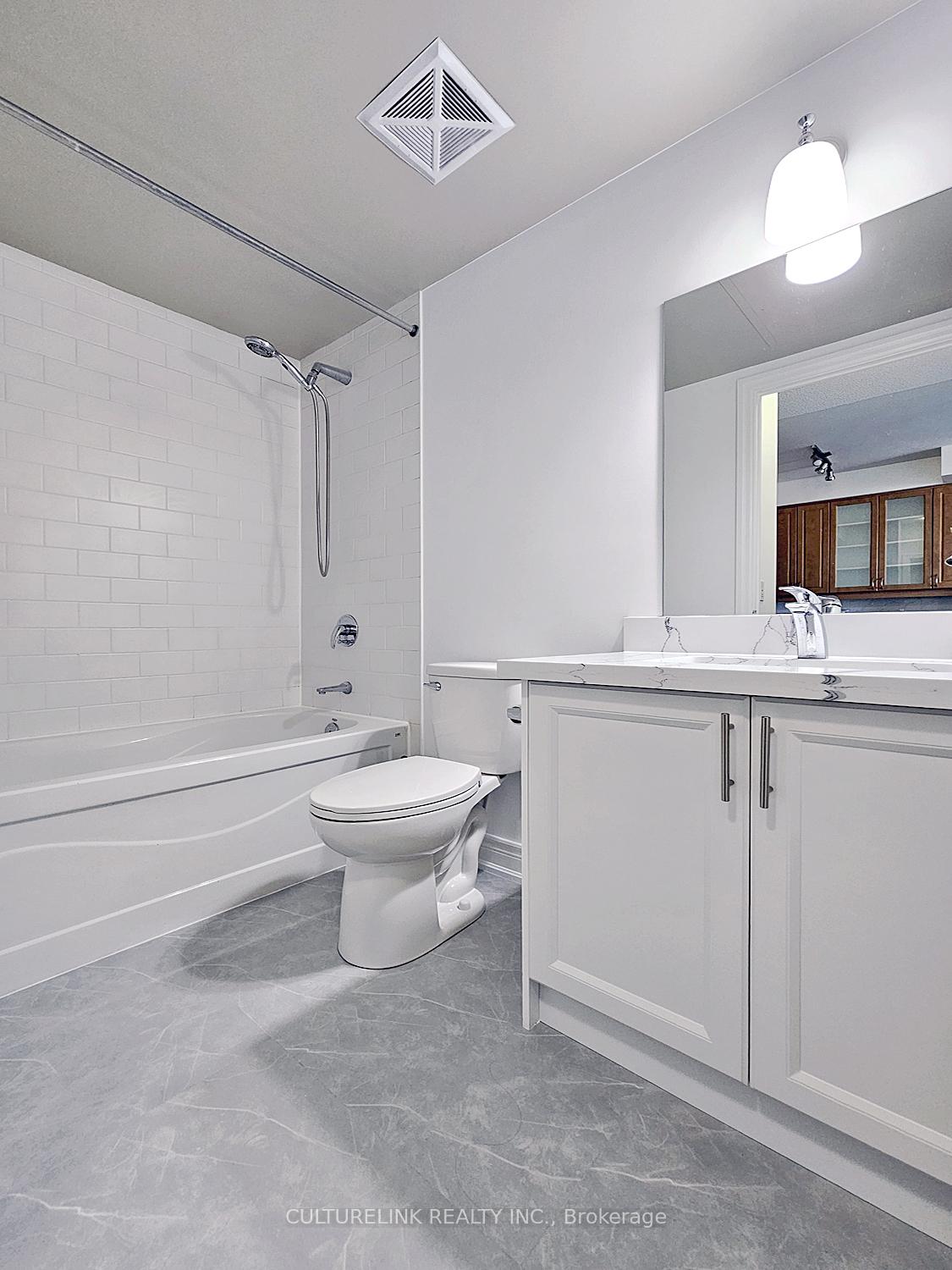 Photo 13 of Unit 401, 1 Upper Duke Crescent, Markham, Unionville — HOMEH