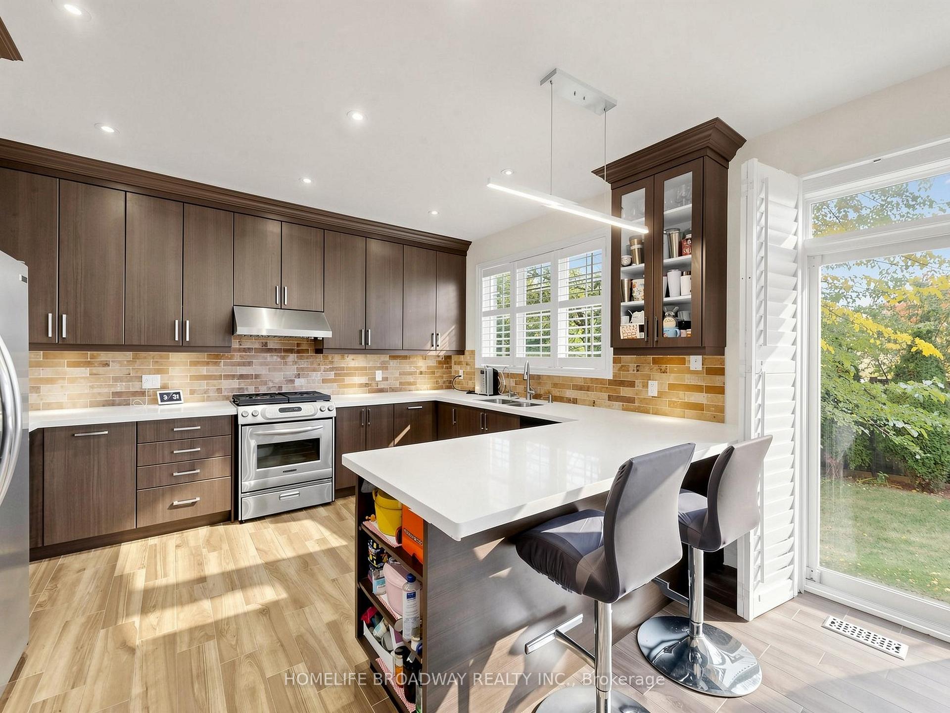 Photo 11 of 26 Winter Creek Crescent, Markham, Victoria Manor-Jennings Gate — HOMEH