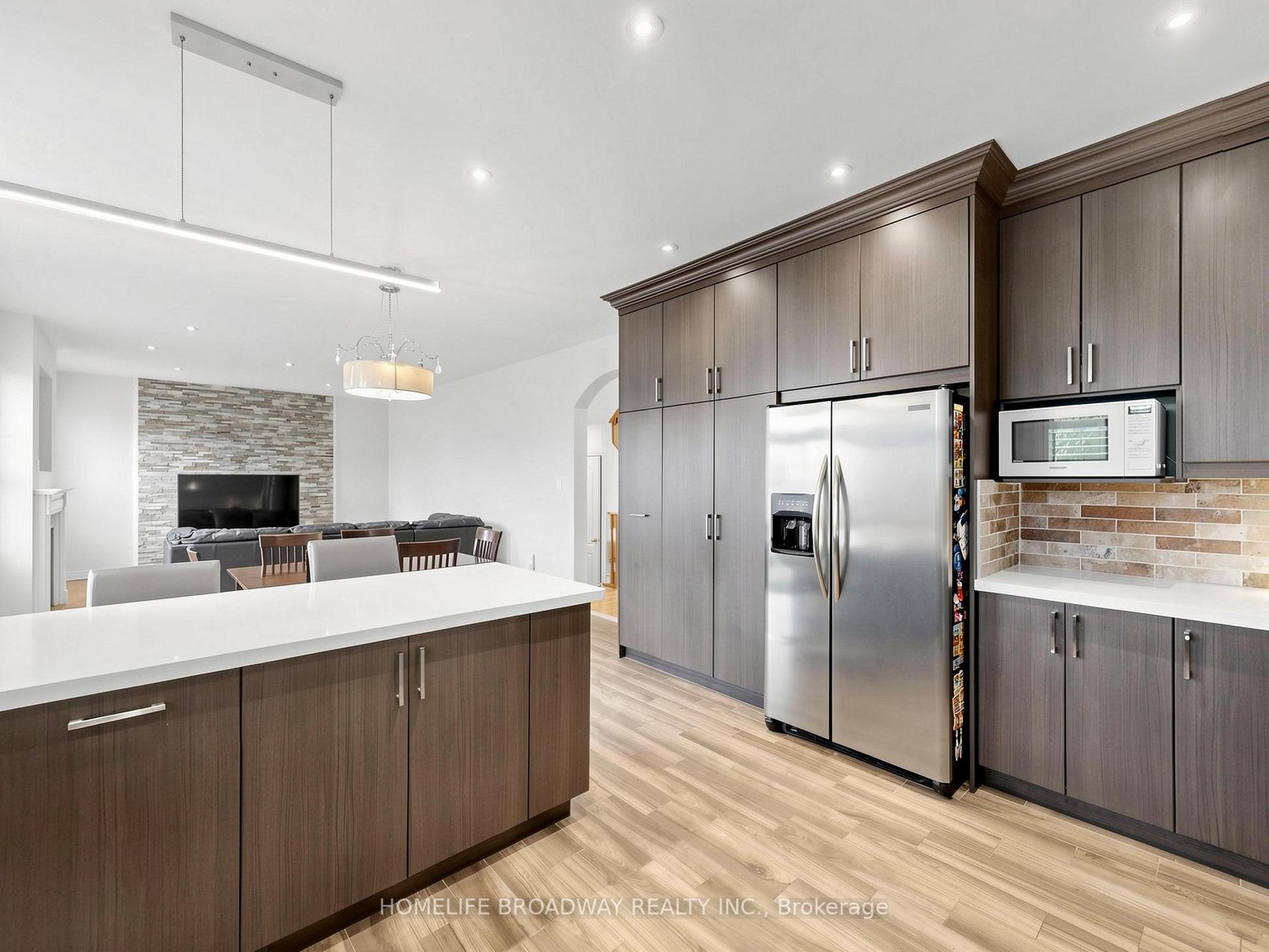 Photo 14 of 26 Winter Creek Crescent, Markham, Victoria Manor-Jennings Gate — HOMEH