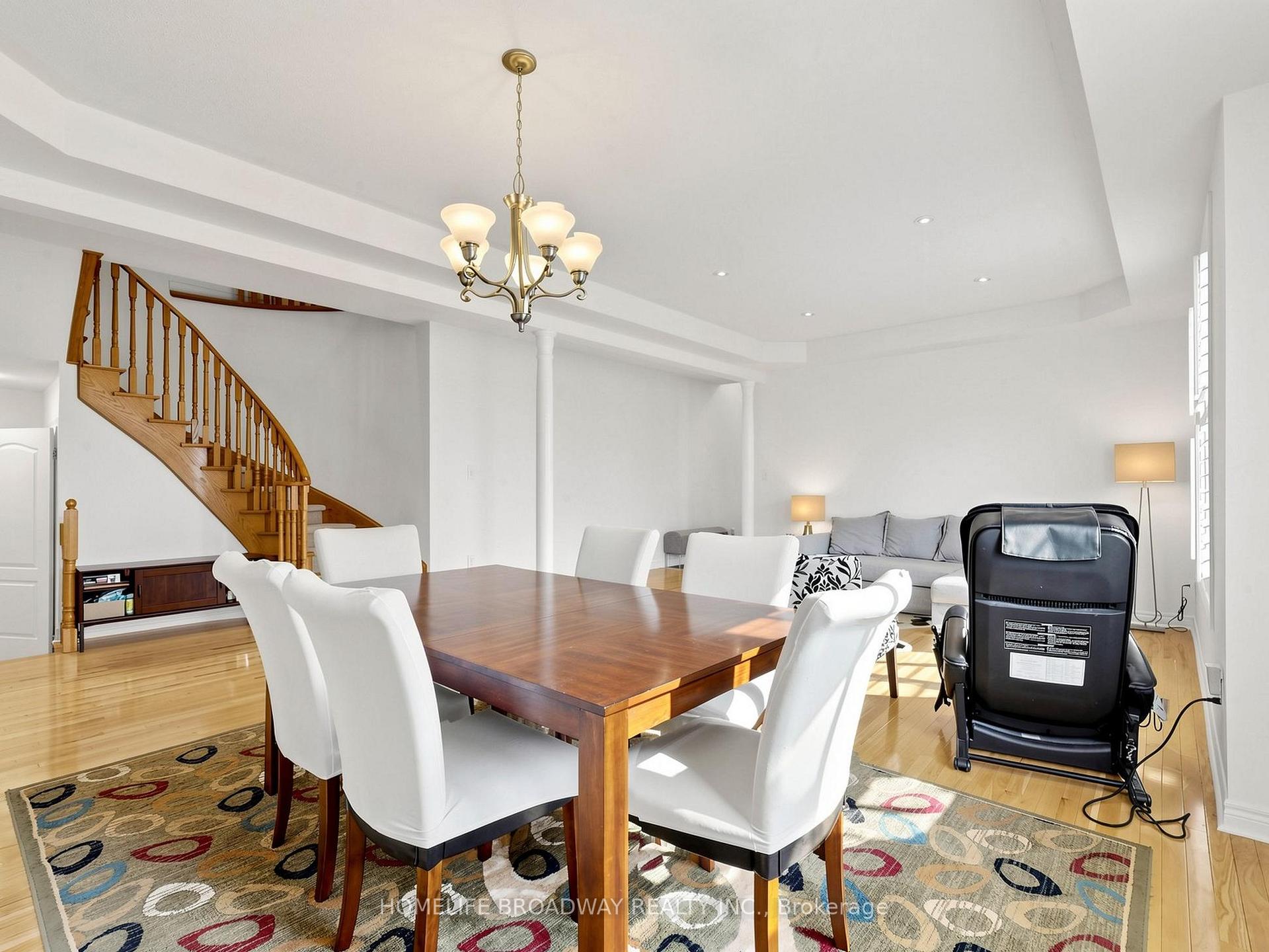 Photo 18 of 26 Winter Creek Crescent, Markham, Victoria Manor-Jennings Gate — HOMEH