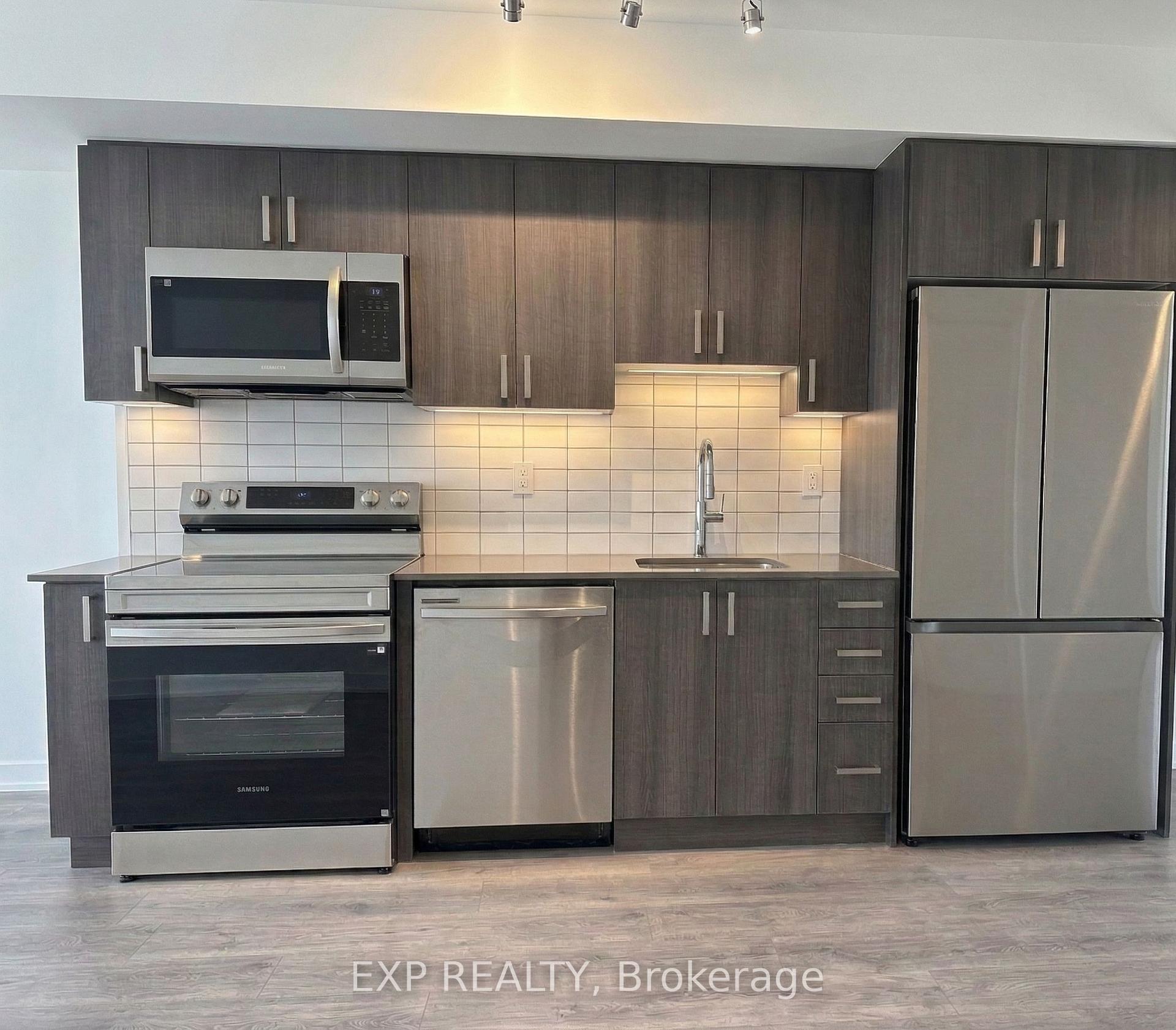 Photo 2 of Unit 209, 1010 Sandy Beach Road, Pickering, Bay Ridges — HOMEH