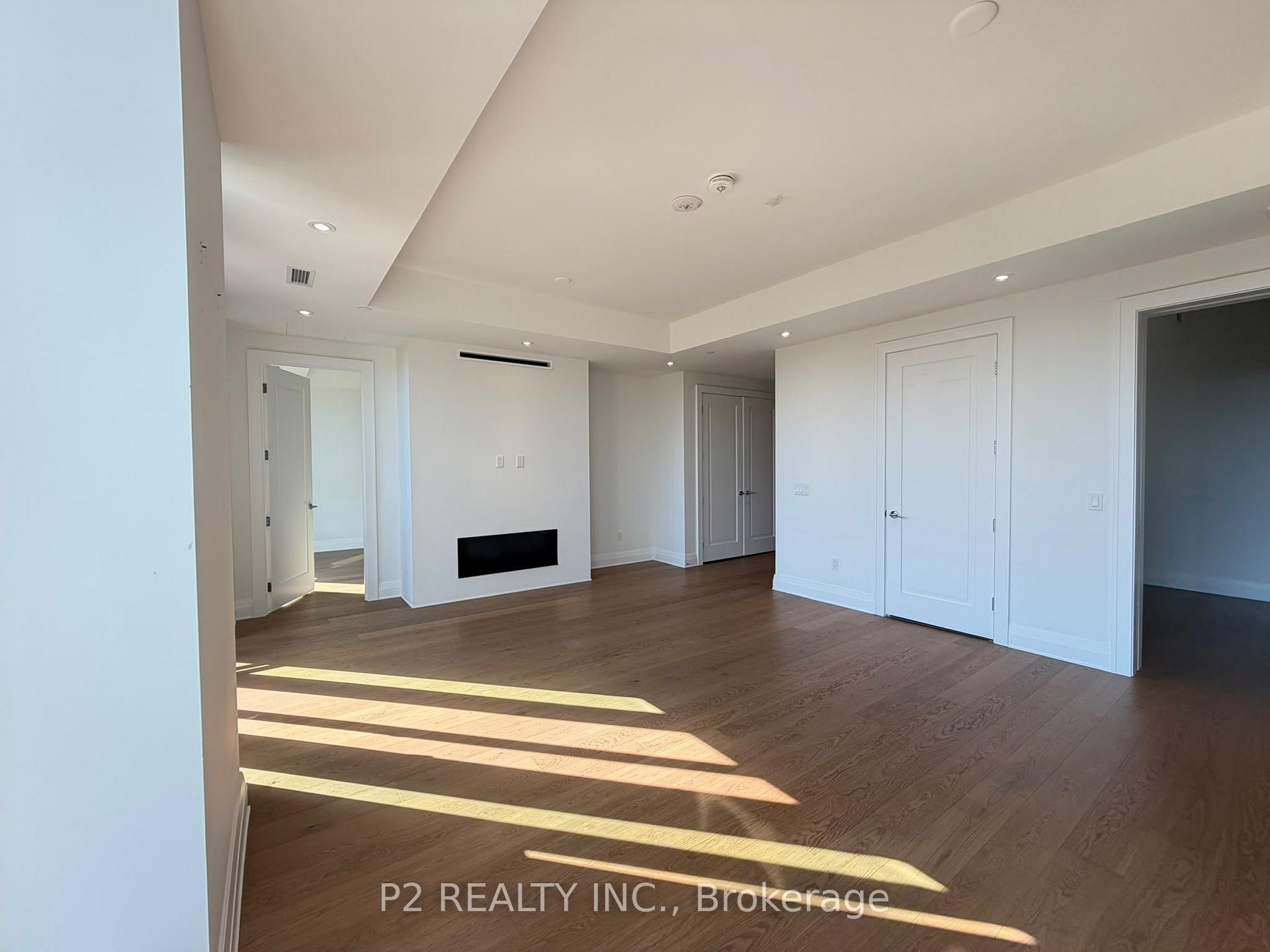 Photo 6 of Unit 806, 2 Forest Hill Road, Toronto, Casa Loma — HOMEH