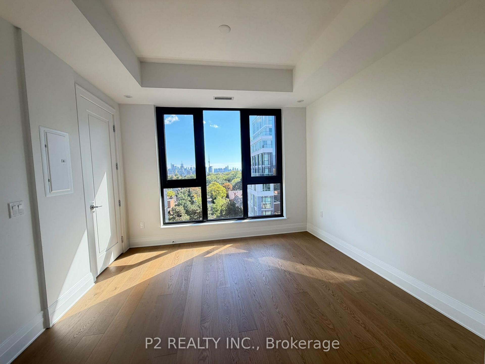 Photo 10 of Unit 806, 2 Forest Hill Road, Toronto, Casa Loma — HOMEH