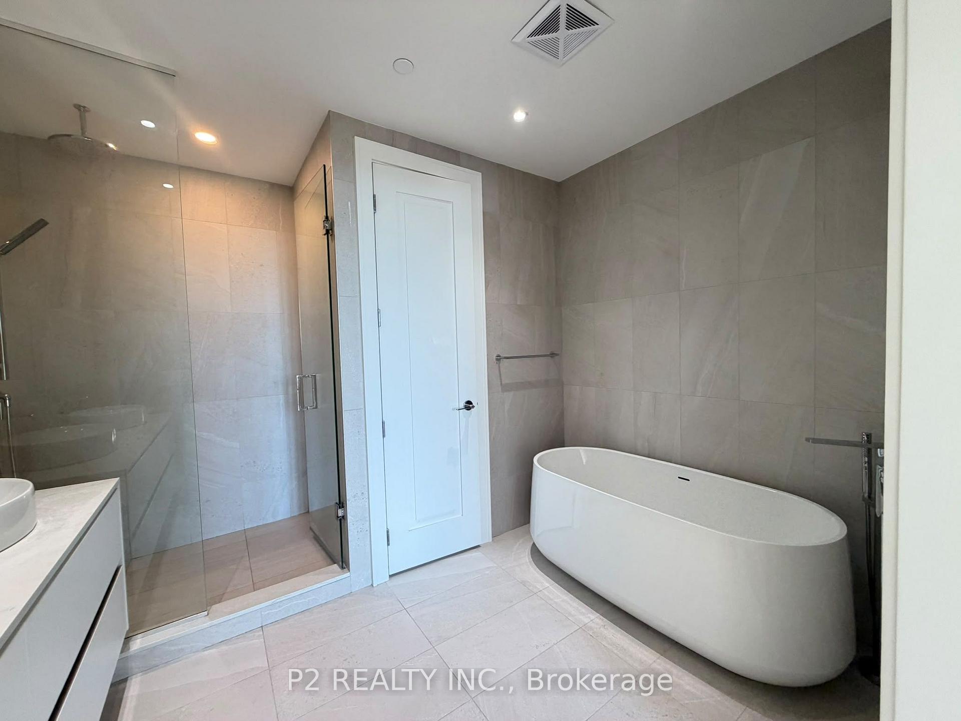 Photo 11 of Unit 806, 2 Forest Hill Road, Toronto, Casa Loma — HOMEH