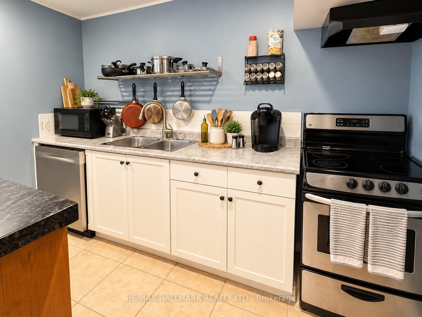 Photo 5 of Unit Basement apt, 87 Invermarge Drive, Scarborough, Centennial Scarborough — HOMEH