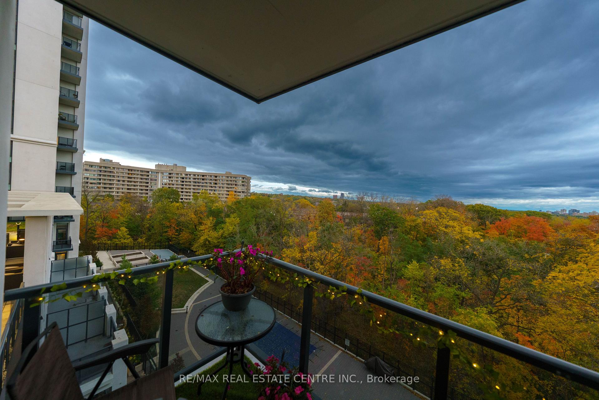Photo 24 of Unit 509W, 202 Burnhamthorpe Road E, Mississauga, City Centre — HOMEH