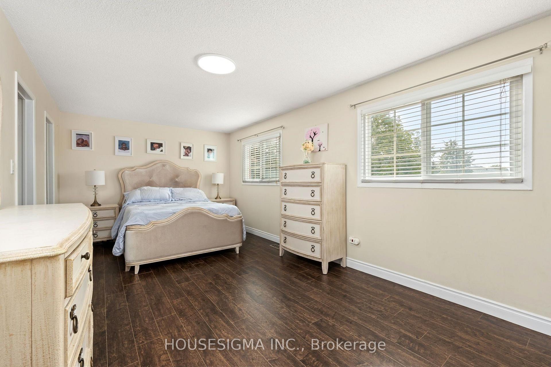 Photo 30 of 32 Ballycastle Crescent, Brampton, Heart Lake West — HOMEH